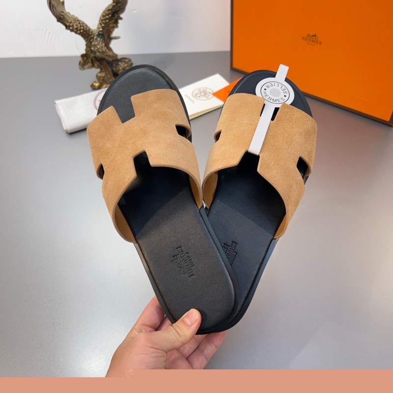 H**mes slippers